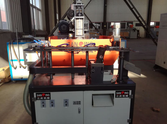 macchina di plastica 18.5KW 2000kg dello stampaggio mediante soffiatura dell'estrusione 330ml