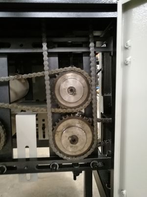 Volume rotatorio 90ml del prodotto della macchina 6000pcs/H dello stampaggio mediante soffiatura 12 delle muffe automatiche
