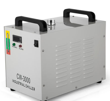 il refrigeratore il Cw 3000 19kg di 10L/Min Industrial 60HZ ha fornito i fan ad alta velocità dentro