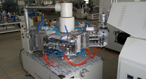 Muffe rotatorie della macchina 2/4/6/8 dello stampaggio mediante soffiatura dell'HDPE/LDPE